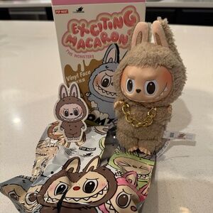 Exciting Macaron Toffee Labubu